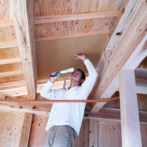 屋根通気ダンボールスペーサーα施工スナップ